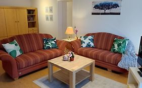 Exklusive Lage - Wohnung mit schönem Garten - Hämmerle Yellow